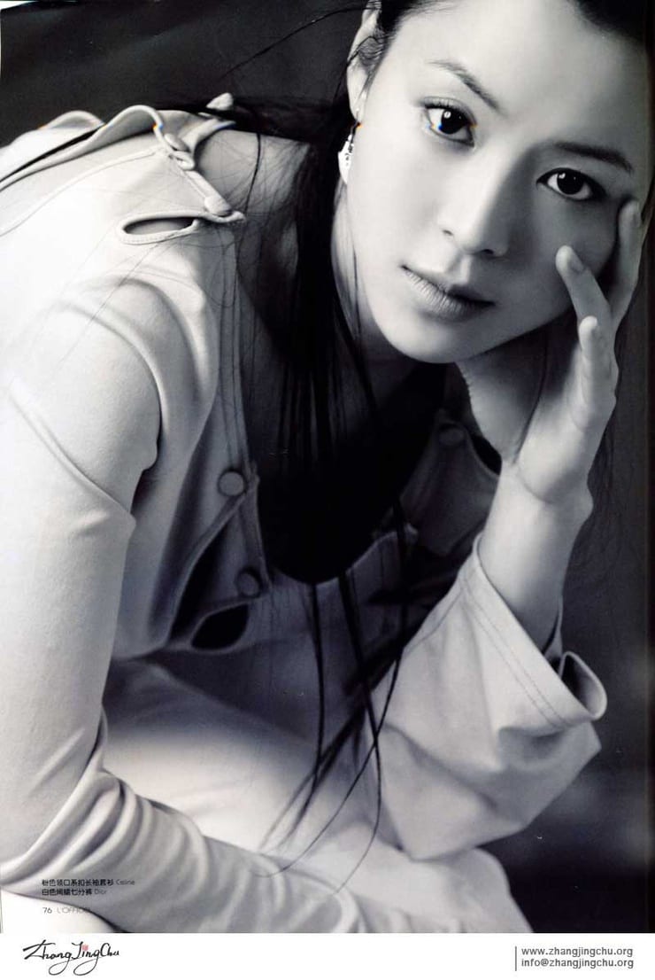 Jingchu Zhang Jingchu Zhang