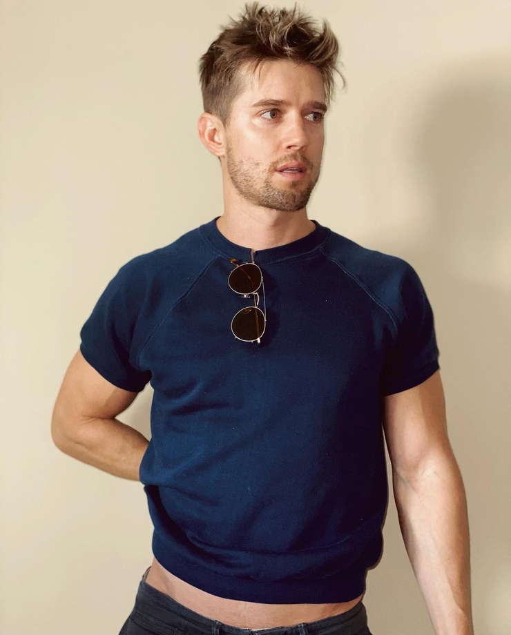 Drew Van Acker