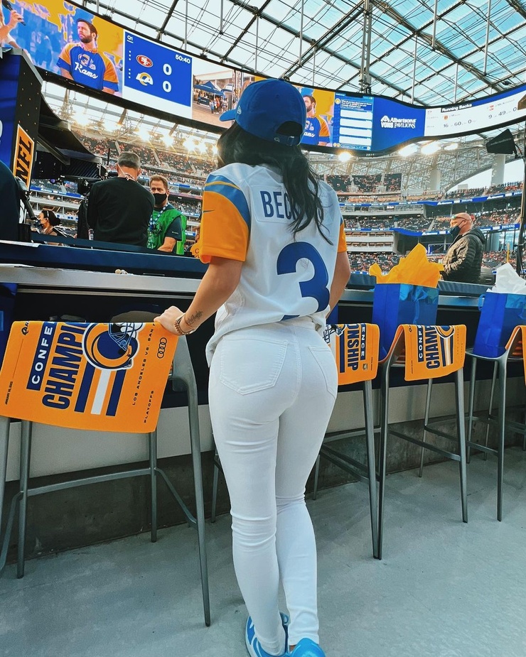 Becky G.