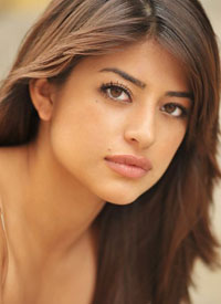 Picture of Mayra Leal