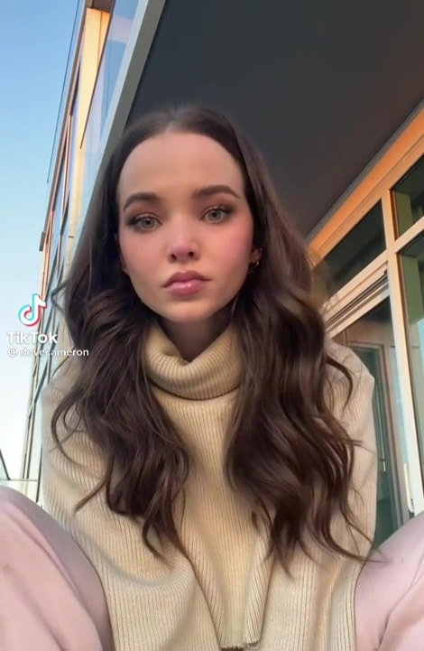 Dove Cameron