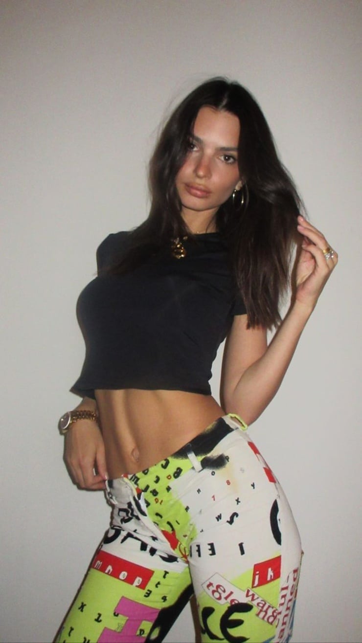 Emily Ratajkowski