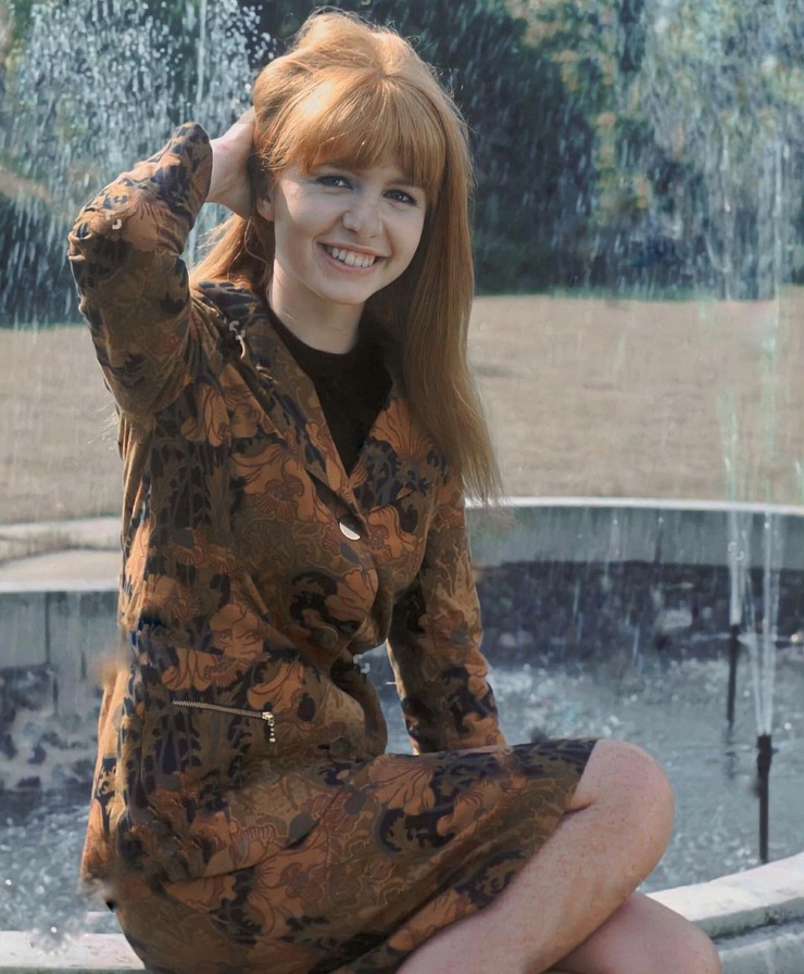 Jane Asher
