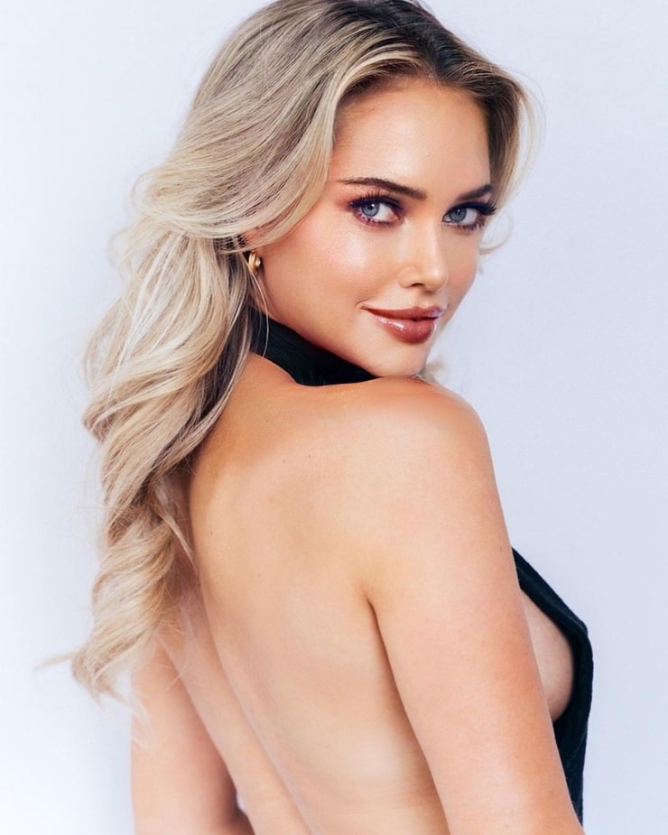 Kourtney Kellar Kourtney Kellar