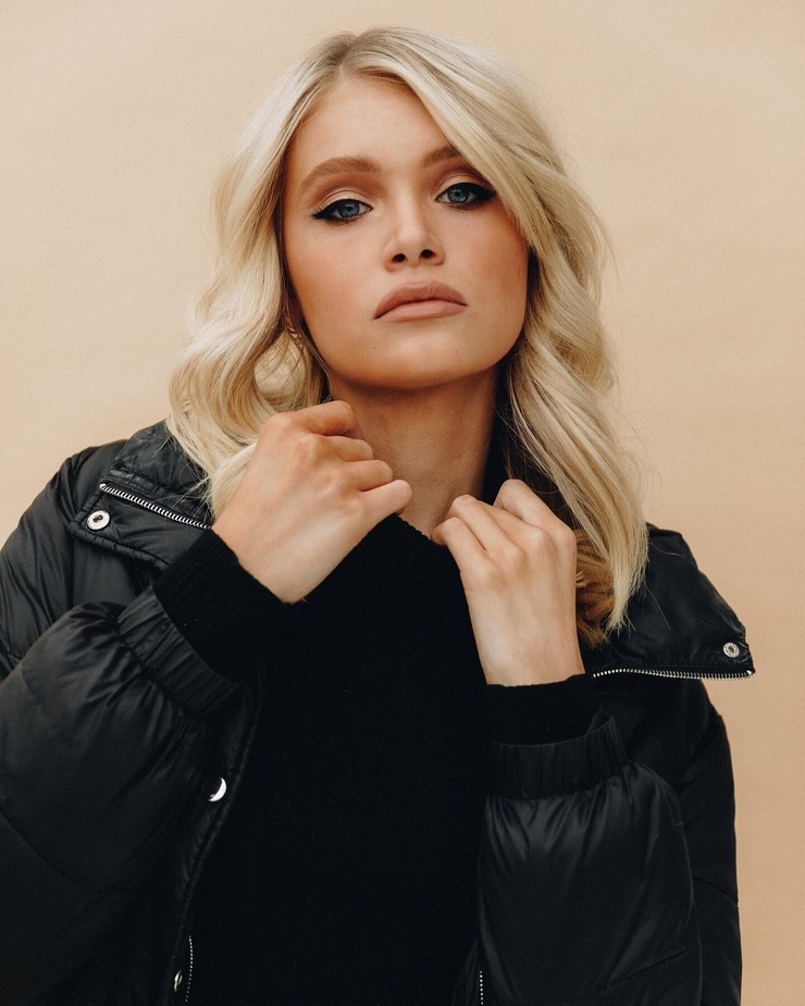 ELLA BINNEY