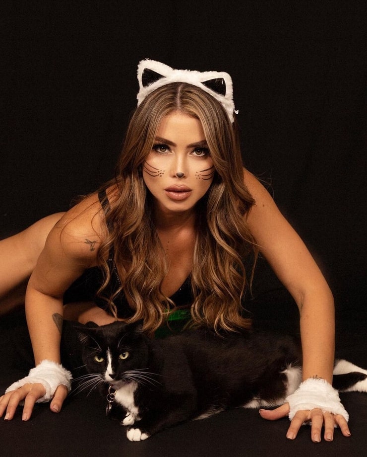 picture-of-paola-canas