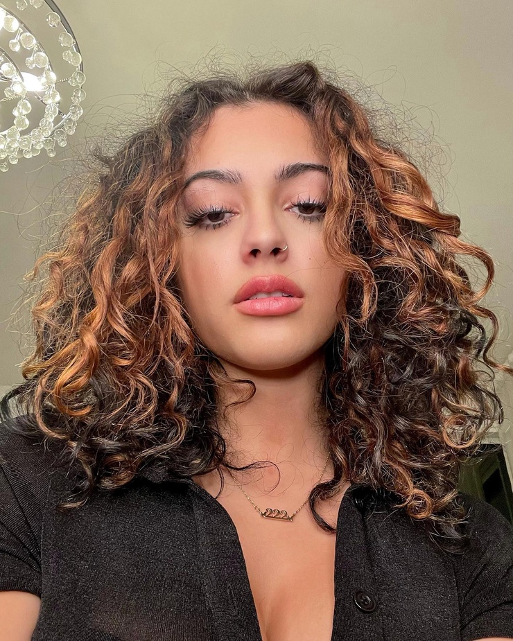 Malu Trevejo picture