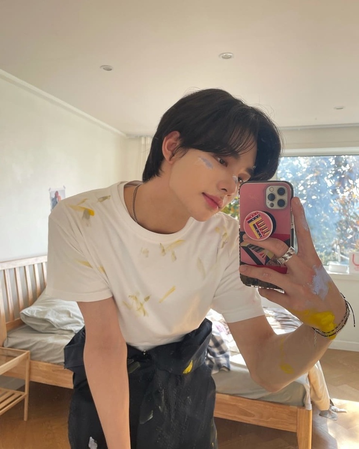 Hyun-Jin Hwang Hyun-Jin Hwang
