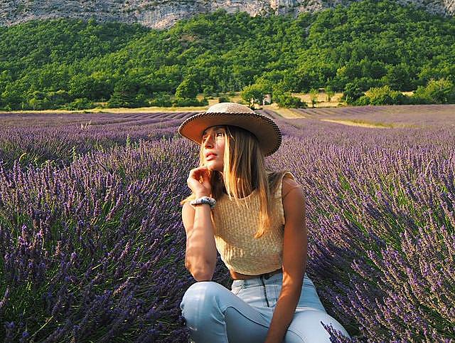 Aude Jane Aude Jane