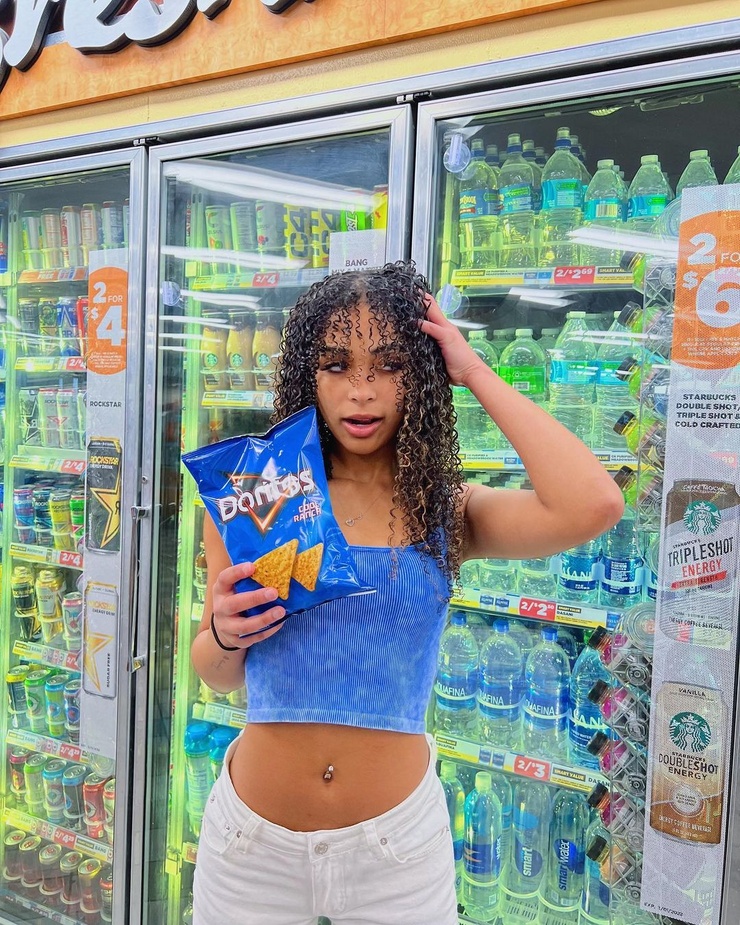 Picture of Monroe Capri Bryant