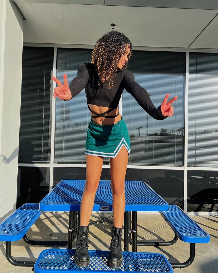 Picture of Monroe Capri Bryant