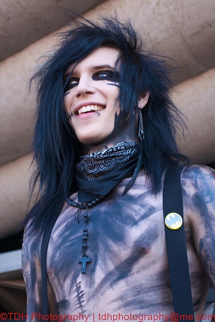 andy sixx shirt