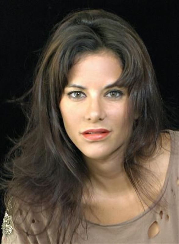 Ève Peyrieux Ève Peyrieux