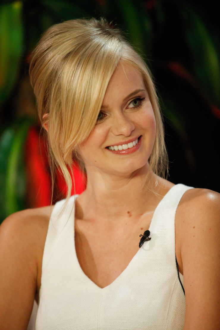 Sara Paxton Sara Paxton