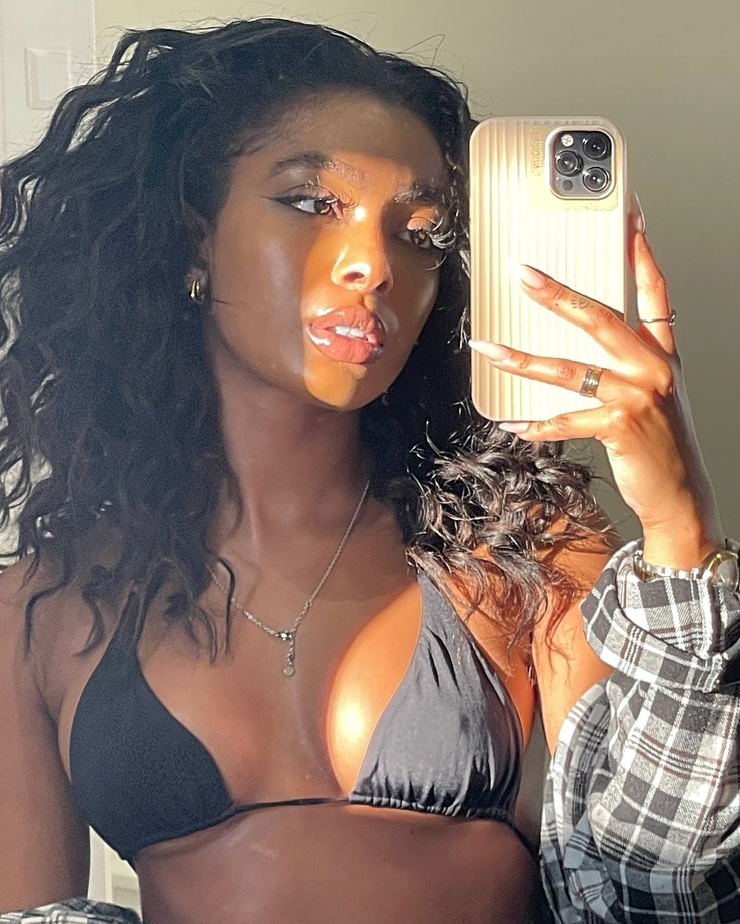 Jourdan Riane