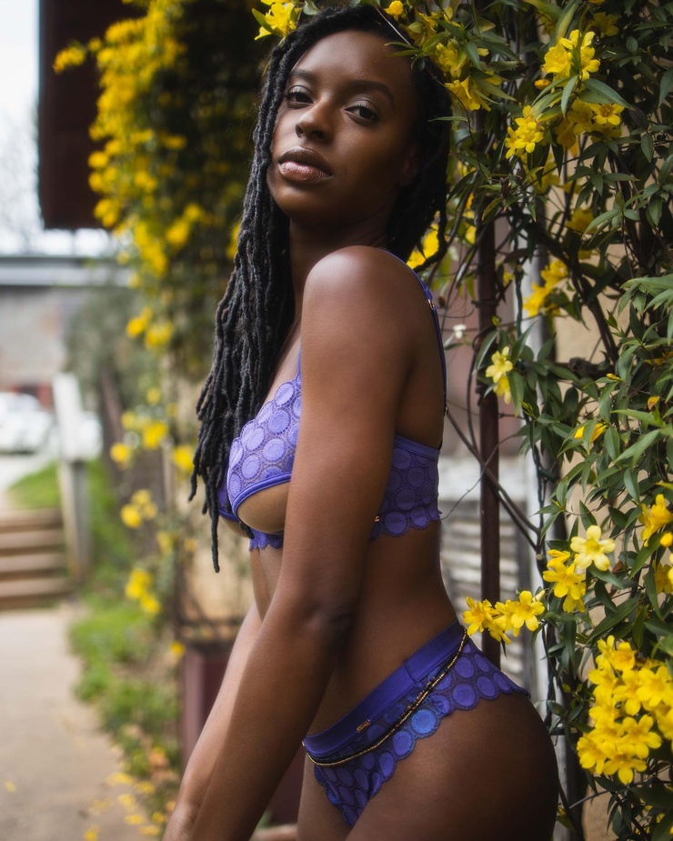 Aubri Ebony