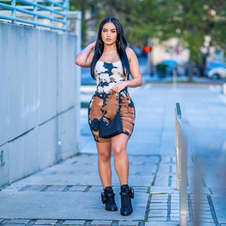 Hazel Zquad