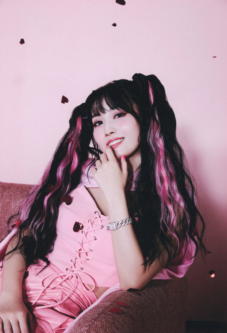 Hirai Momo Hirai Momo