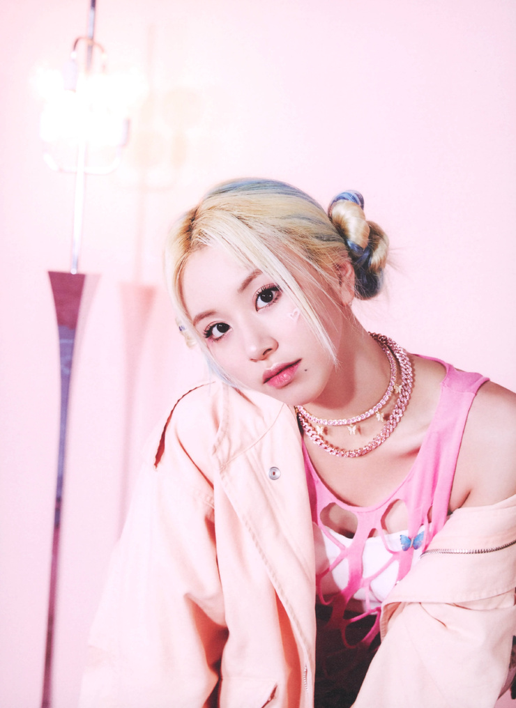 Son Chae Young