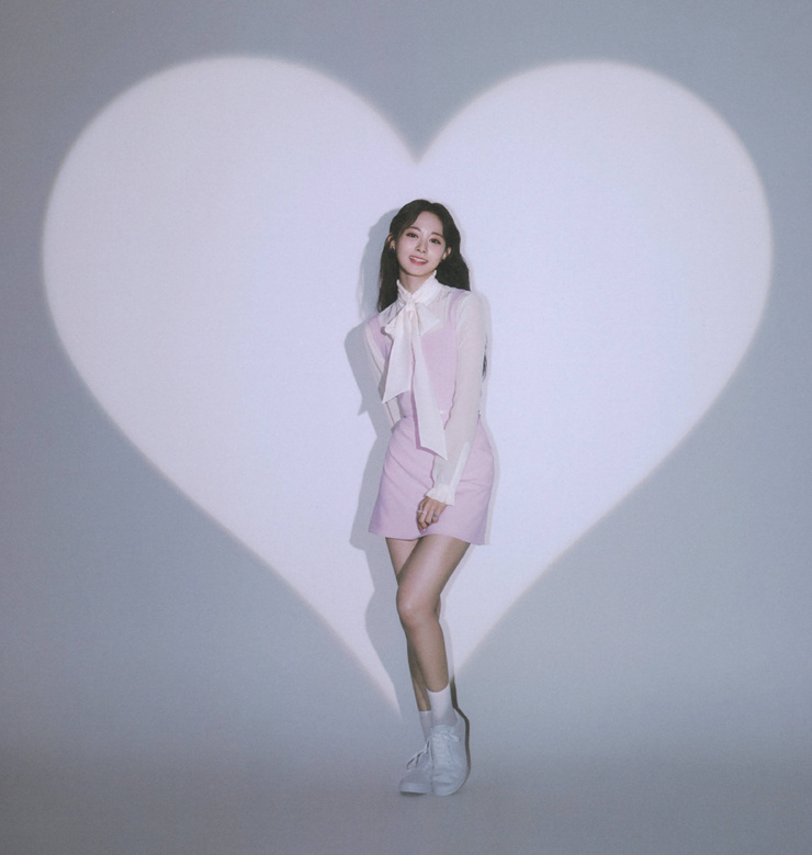 Chou Tzu-yu (Tzuyu)