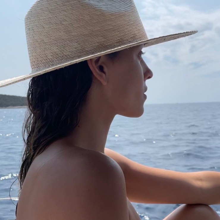 Adria Arjona Adria Arjona