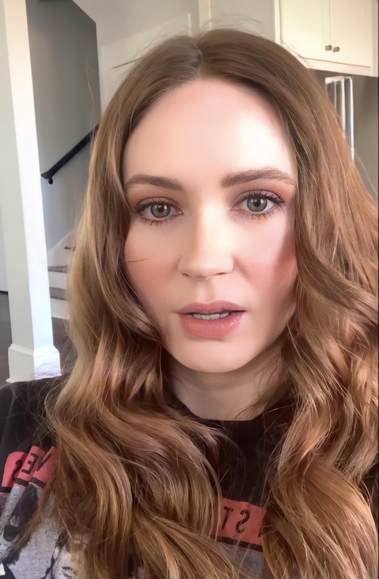 Karen Gillan Karen Gillan