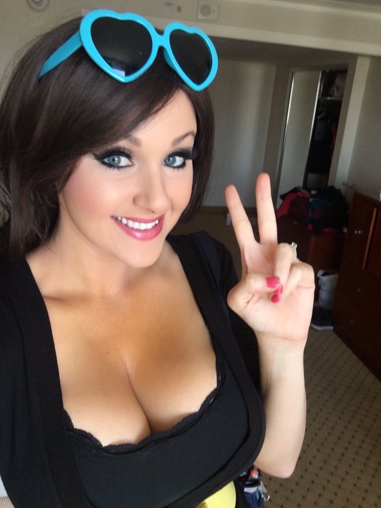 Angie Griffin Angie Griffin