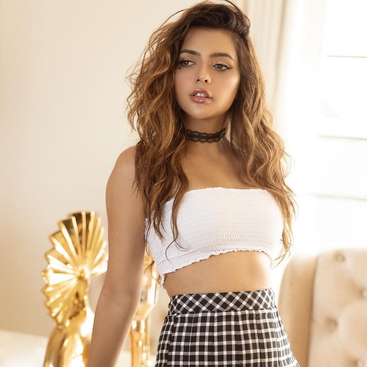 Ruhi Singh