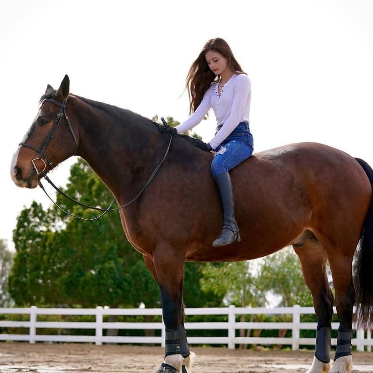 Mackenzie Foy Mackenzie Foy