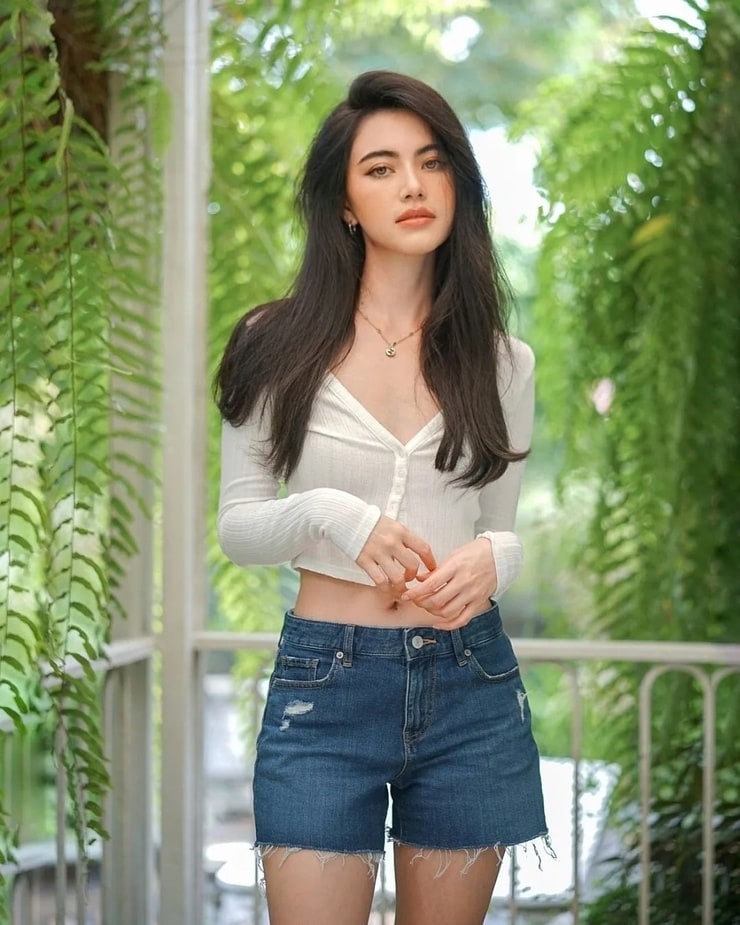 Davika Hoorne