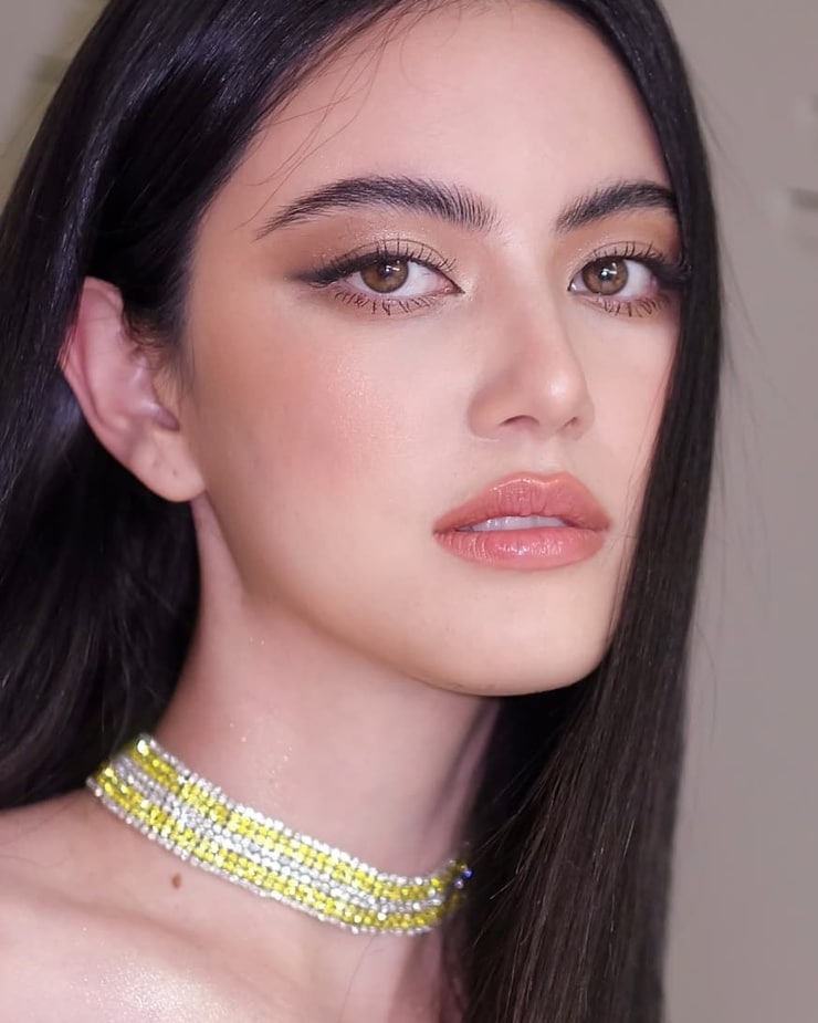 Picture of Davika Hoorne