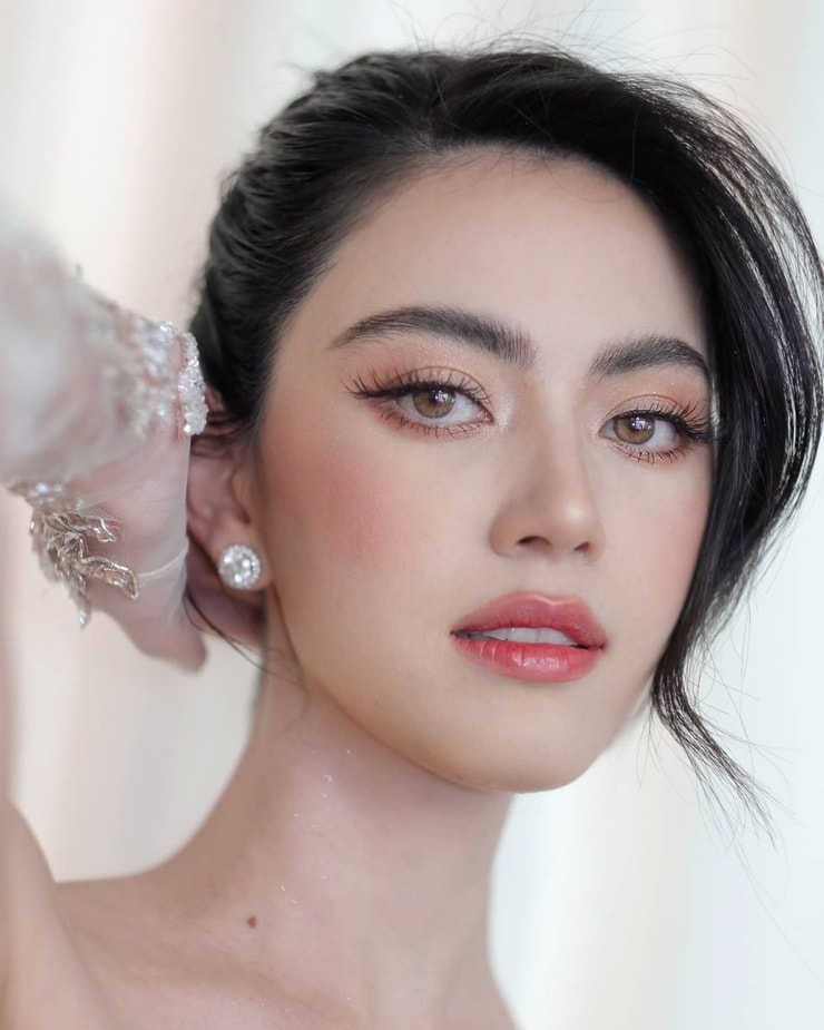 Picture of Davika Hoorne