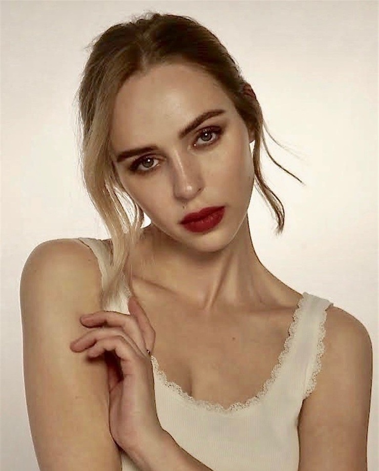 Yuliya Abiss Yuliya Abiss