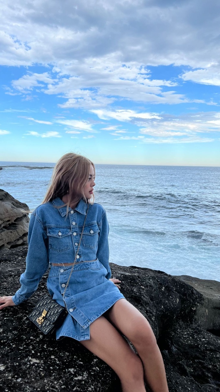Lily Maymac