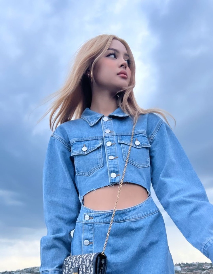 Lily Maymac