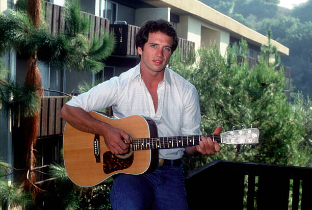 Tom Wopat