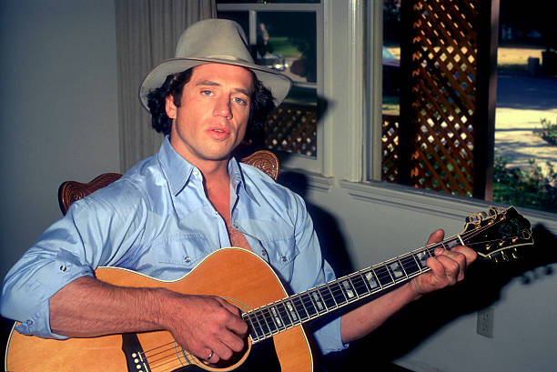 Tom Wopat