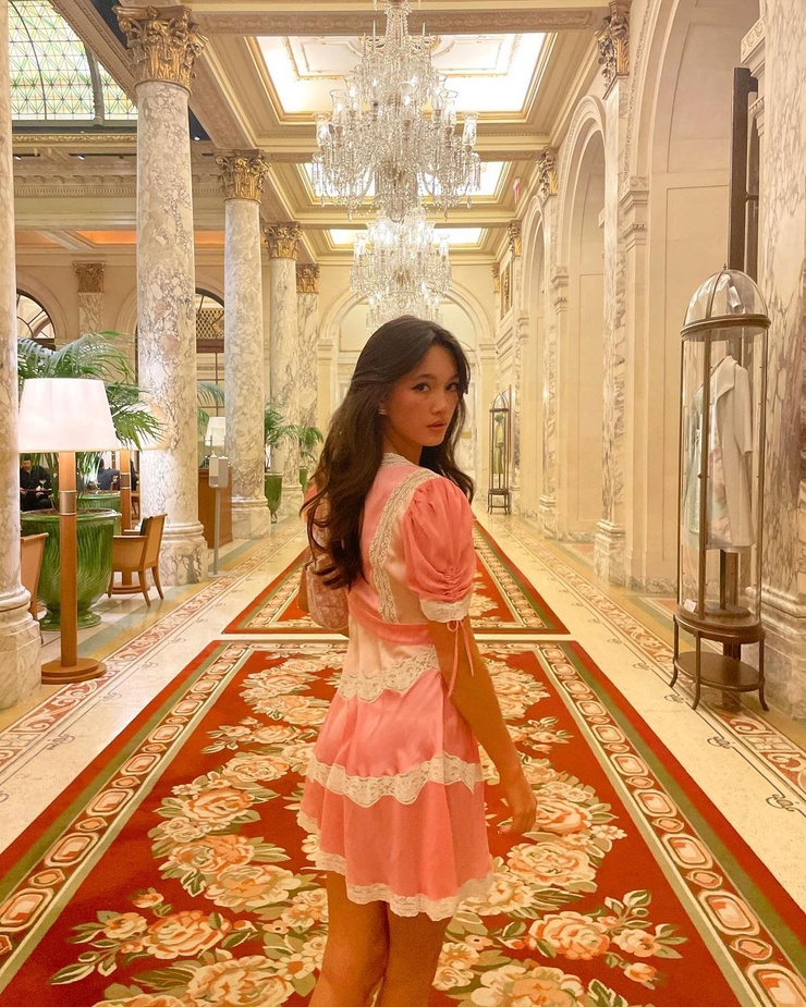 Lily Chee Lily Chee