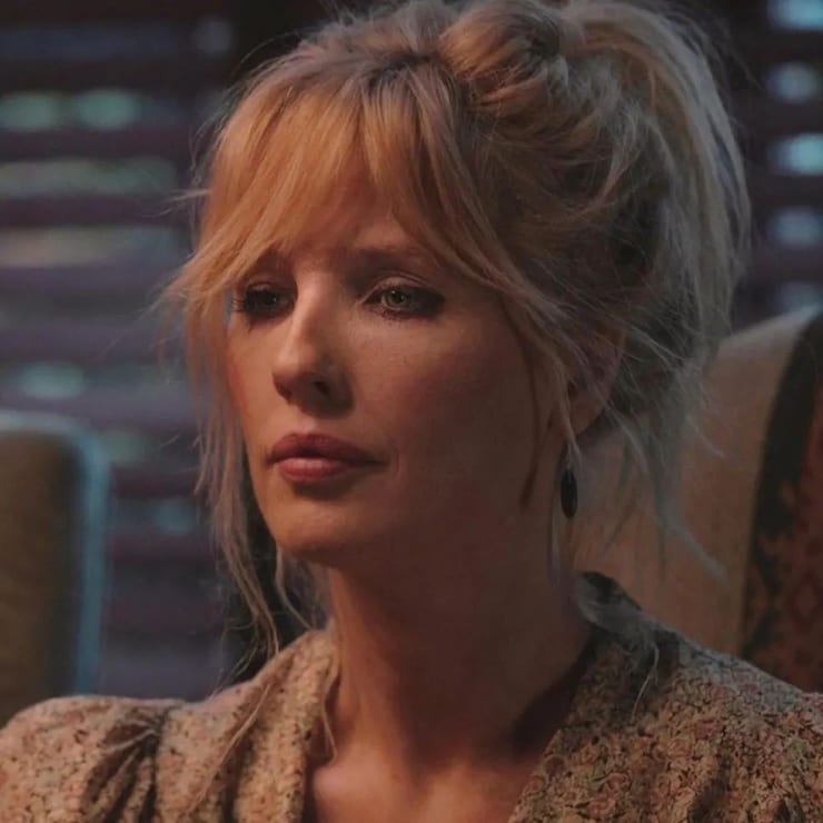 Kelly Reilly picture