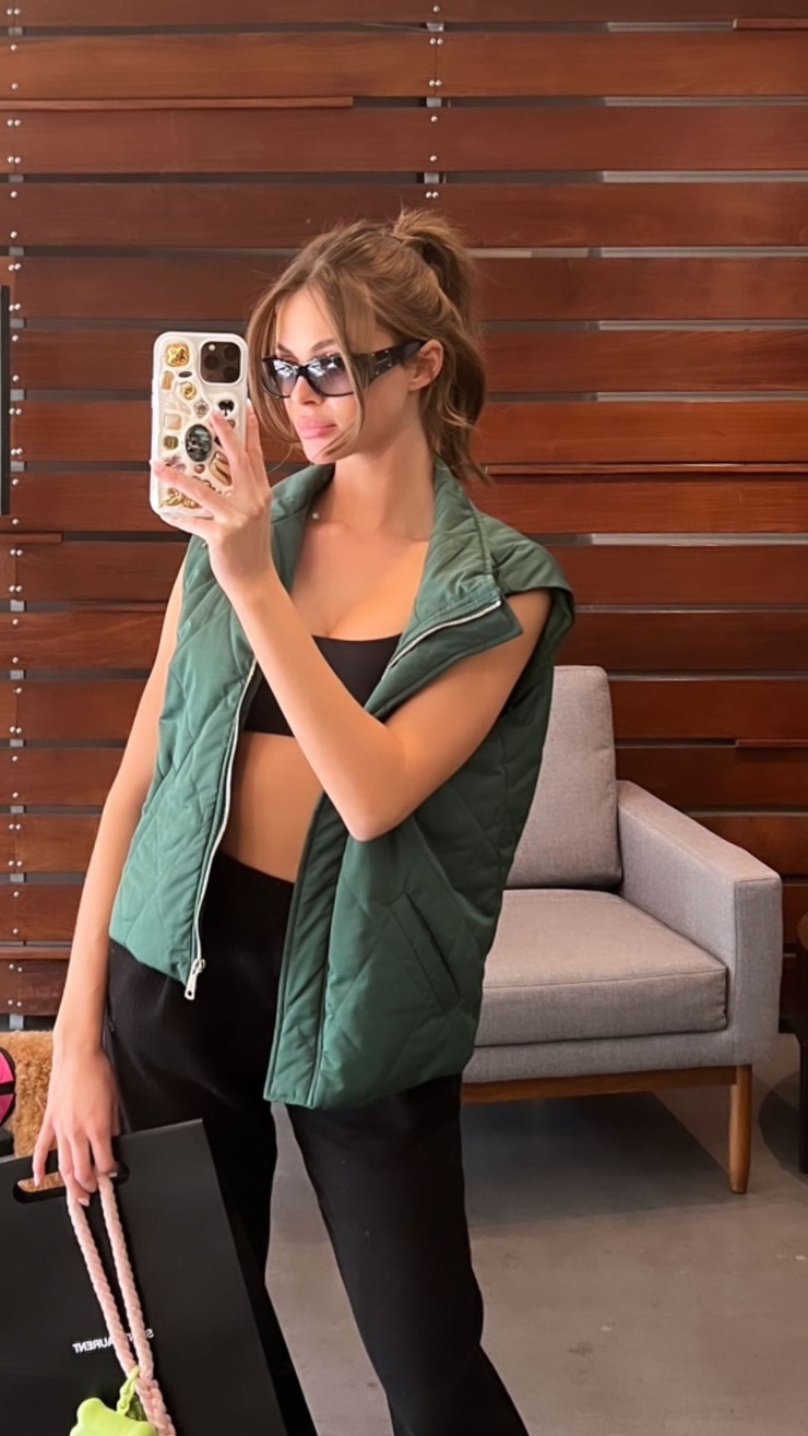 Daniella Beckerman Daniella Beckerman