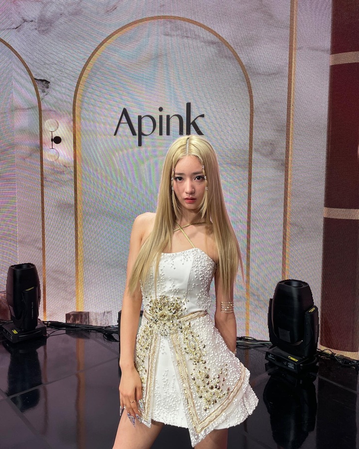 Yoon Bomi