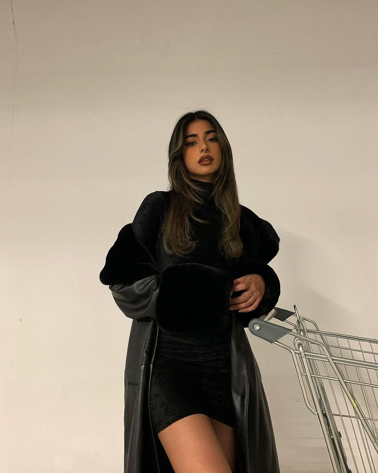 Iffat Marashi
