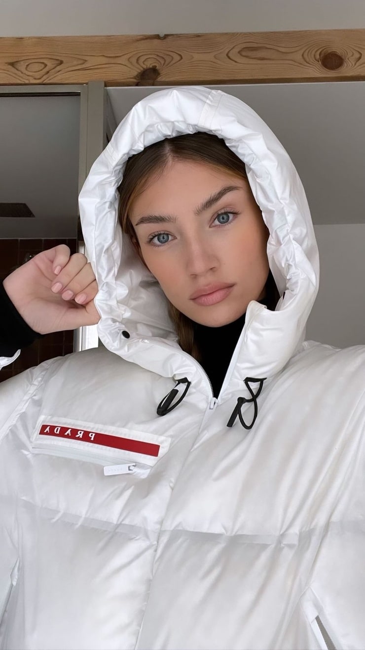 Lorena RAE Lorena RAE