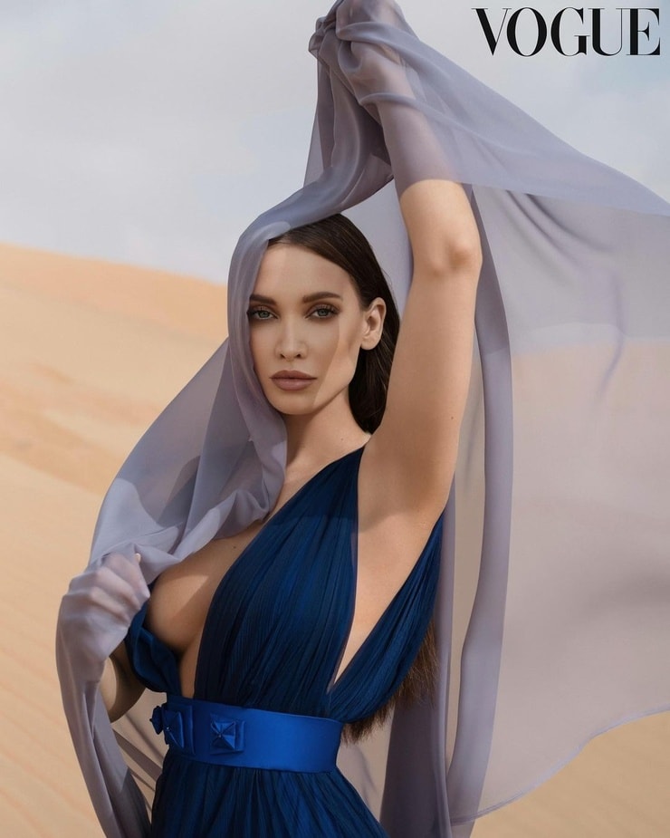 Aline Luna Aline Luna
