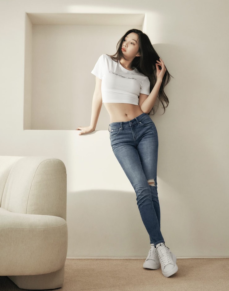 Joy (Park Soo Young)