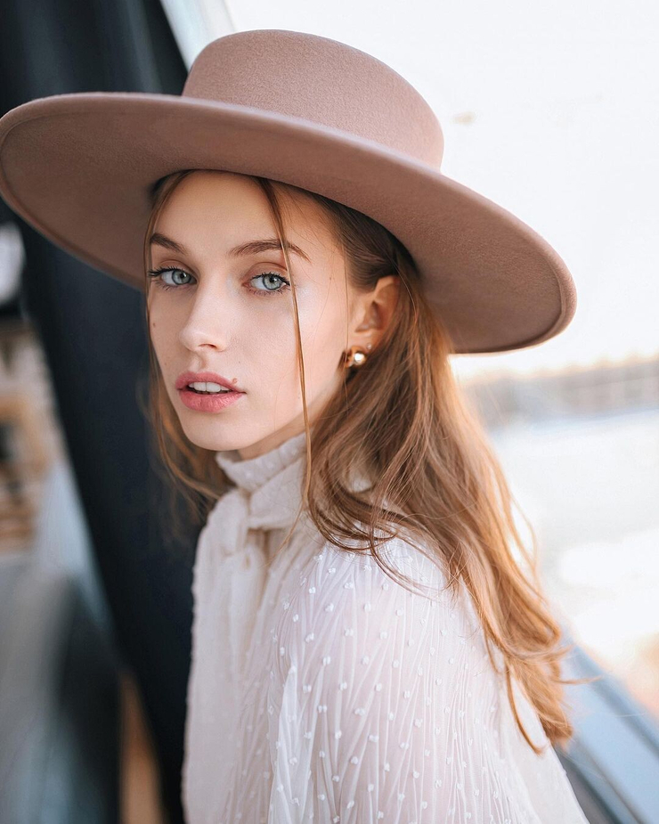 Yulia Rose Yulia Rose