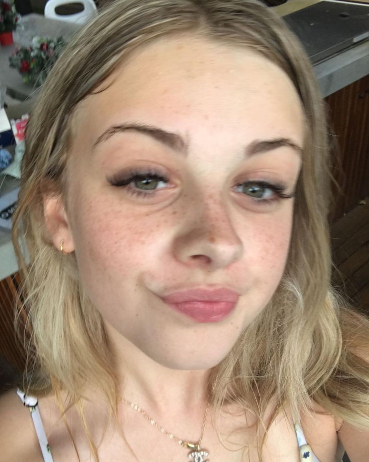 India Woollard India Woollard