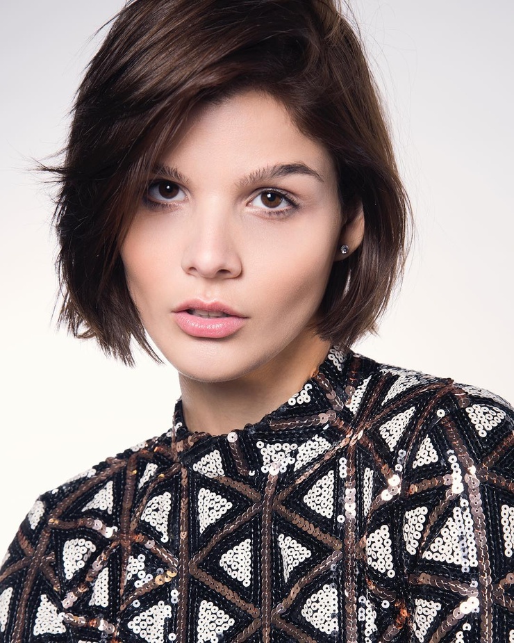 Jen Gomes