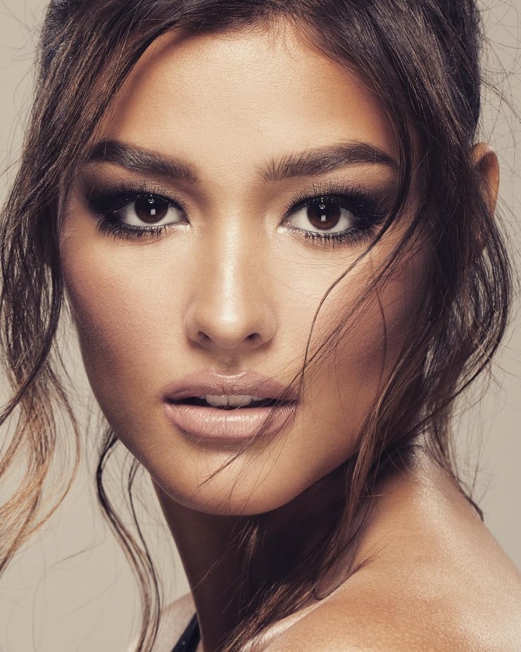 Liza Soberano