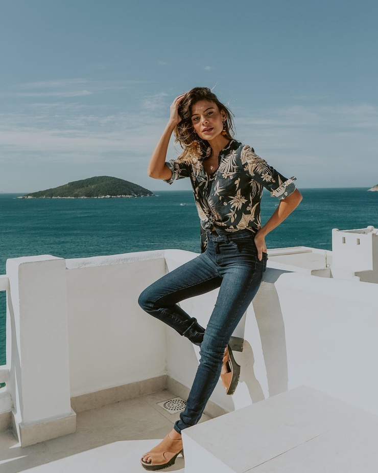 Carla Oliveira